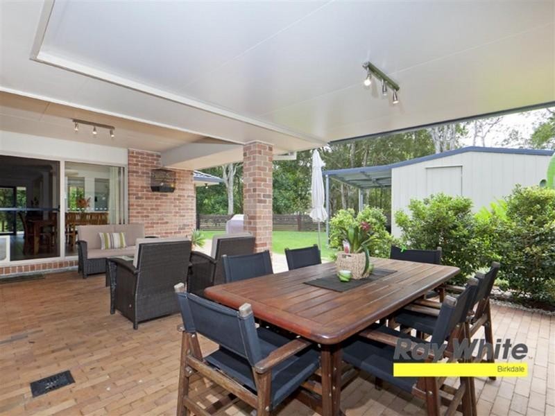 27 Surman Street, Birkdale QLD 4159