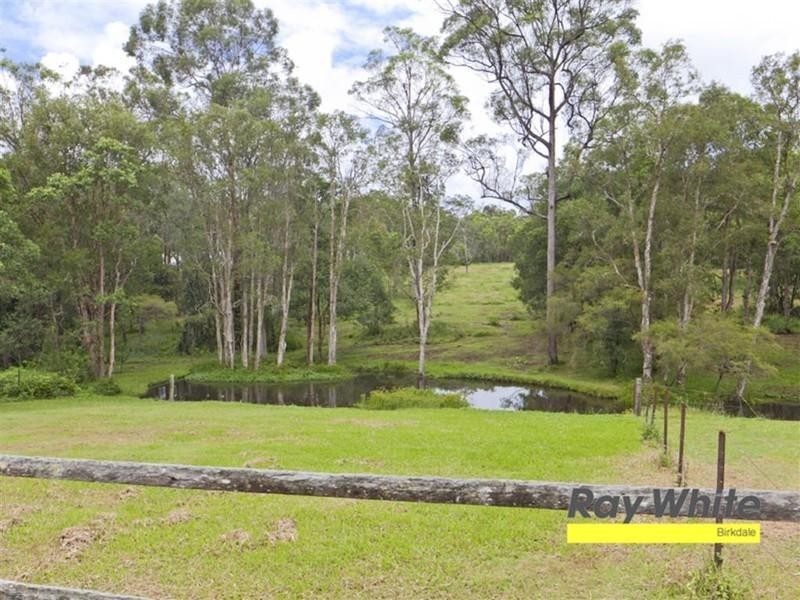 92 Winston Road, Sheldon QLD 4157