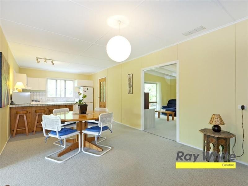 92 Winston Road, Sheldon QLD 4157