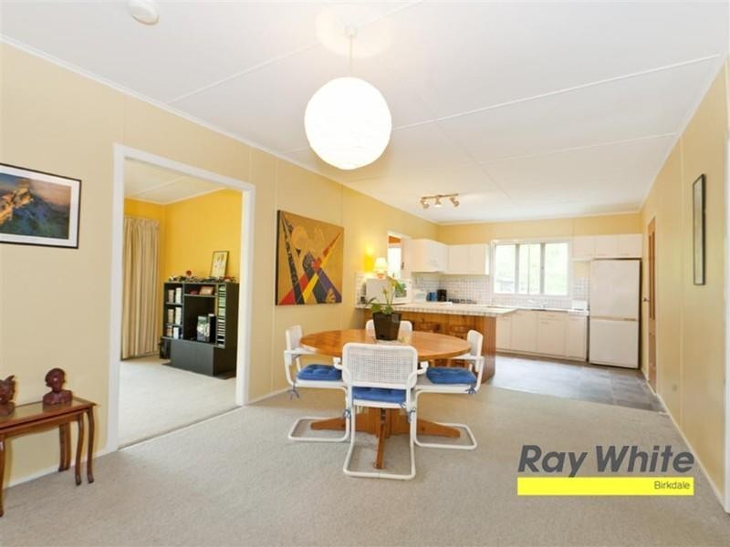 92 Winston Road, Sheldon QLD 4157