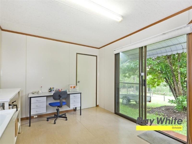 92 Winston Road, Sheldon QLD 4157