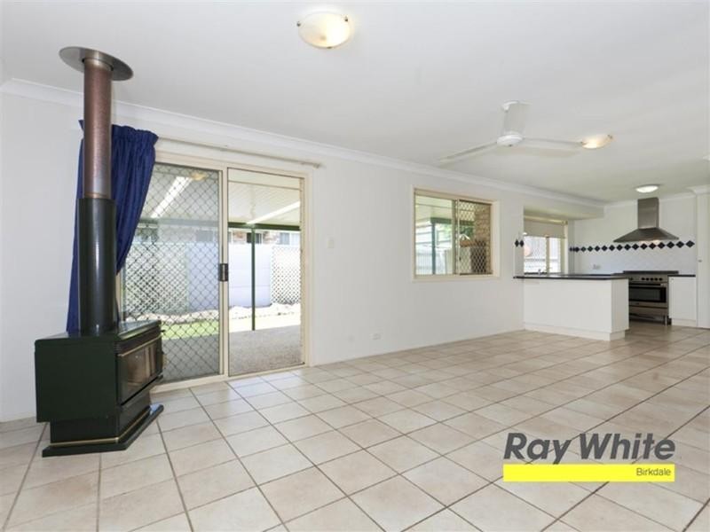 3 Sailfish Avenue, Birkdale QLD 4159