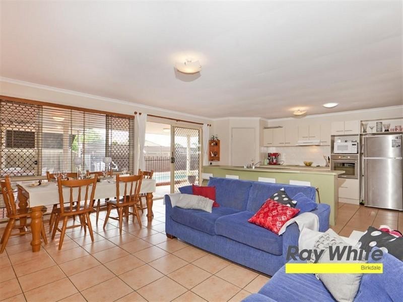 11 Greenwich Court, Alexandra Hills QLD 4161