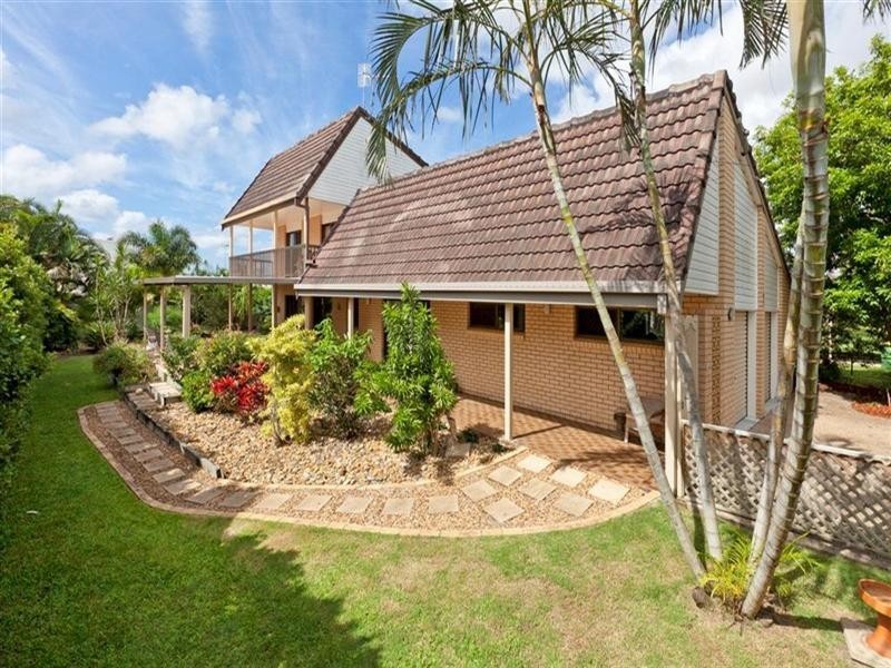 7 Rusbrook Street, Redland Bay QLD 4165