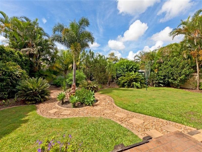 7 Rusbrook Street, Redland Bay QLD 4165