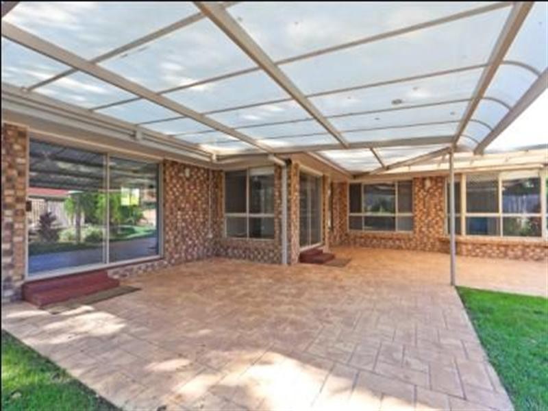 15 Palana Drive, Alexandra Hills QLD 4161