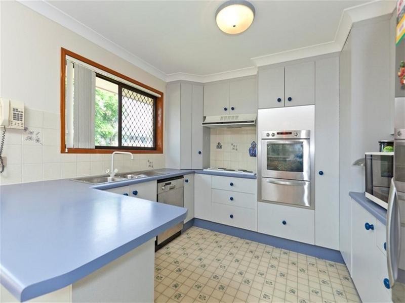 15 Burns Street, Capalaba QLD 4157