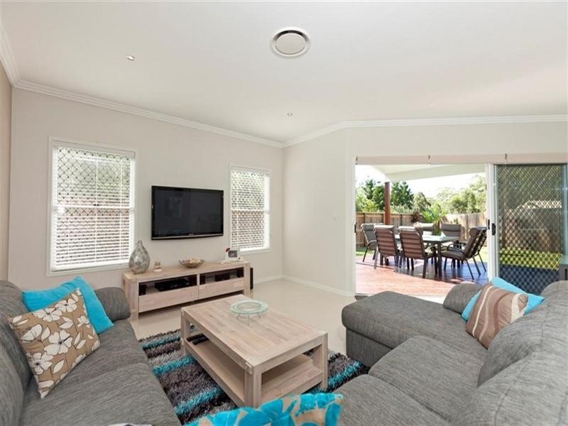 6 Grosgrain Court, Mount Cotton QLD 4165