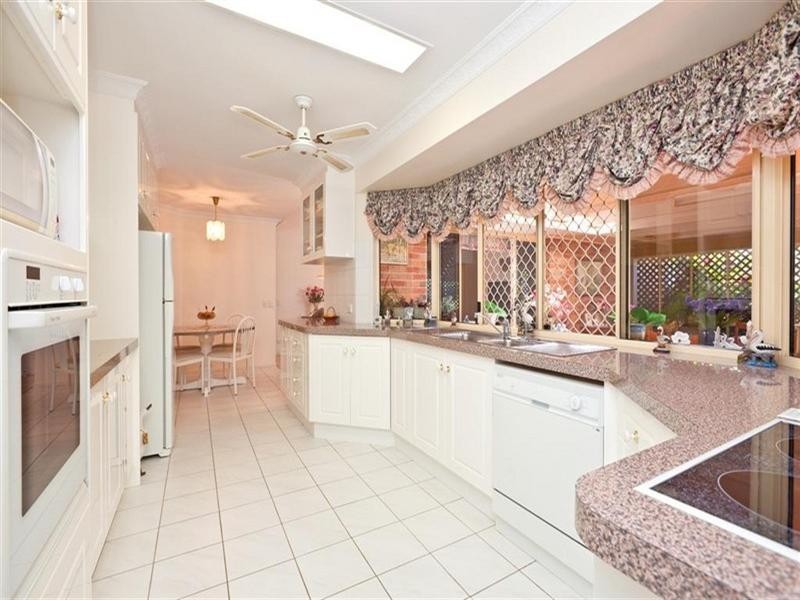 56 Long Street, Cleveland QLD 4163