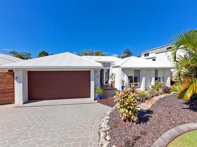 50 Sunningdale Drive, Redland Bay QLD 4165