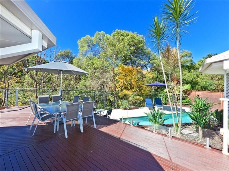 50 Sunningdale Drive, Redland Bay QLD 4165