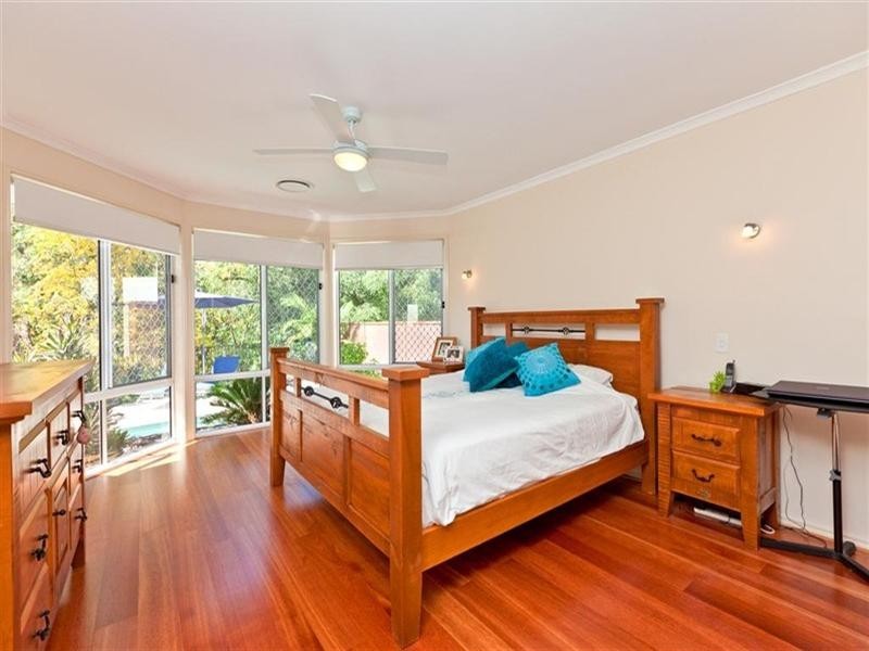 50 Sunningdale Drive, Redland Bay QLD 4165