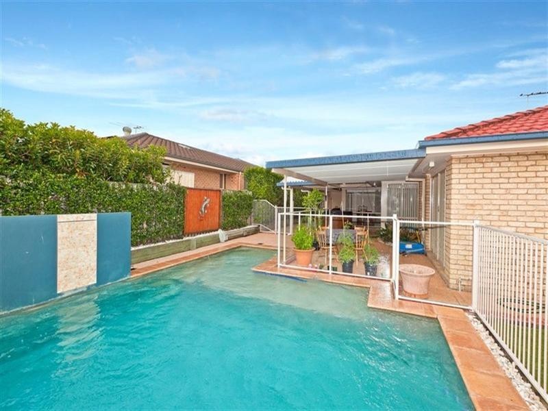 61 Underwood Street, Wakerley QLD 4154