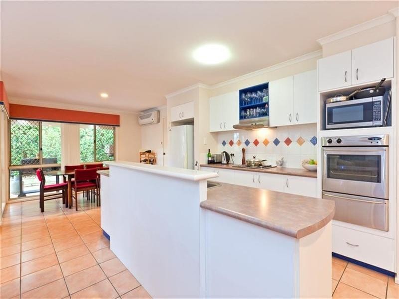 61 Underwood Street, Wakerley QLD 4154