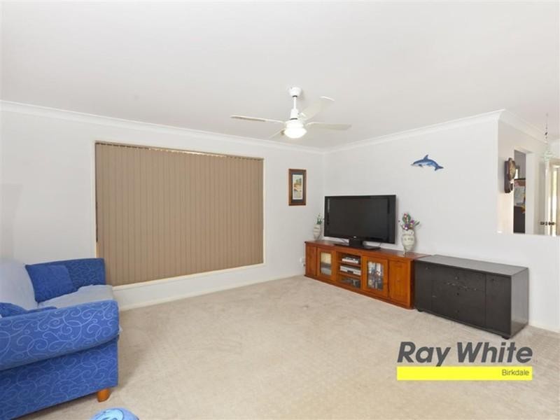 35 Sunningdale Drive, Redland Bay QLD 4165