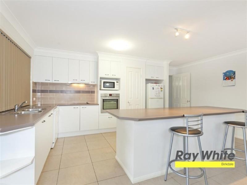 35 Sunningdale Drive, Redland Bay QLD 4165
