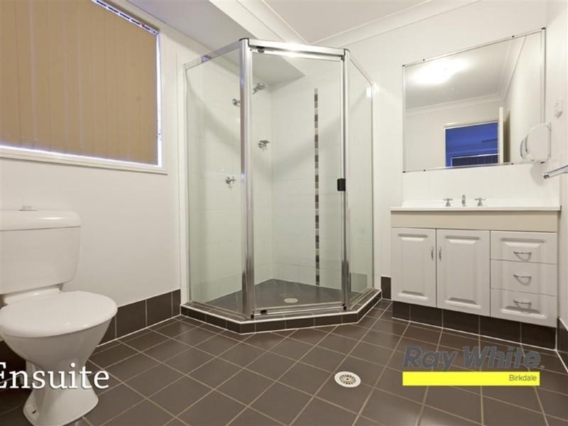 35 Sunningdale Drive, Redland Bay QLD 4165