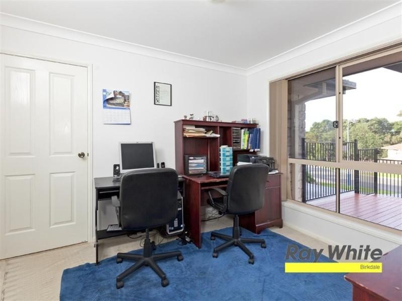 35 Sunningdale Drive, Redland Bay QLD 4165