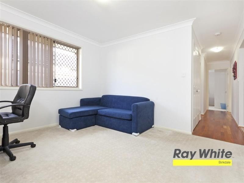 35 Sunningdale Drive, Redland Bay QLD 4165