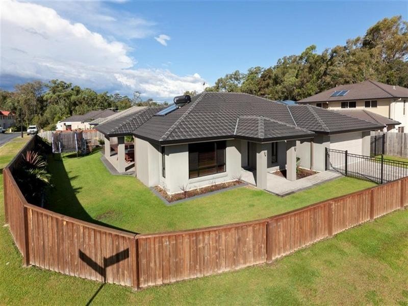 3 Indigo Street, Redland Bay QLD 4165