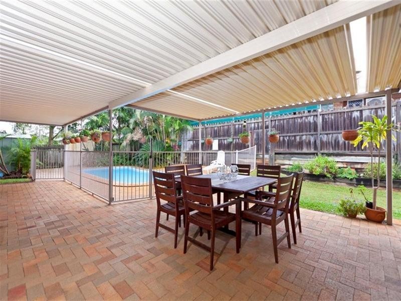 16 Drake Street, Wellington Point QLD 4160