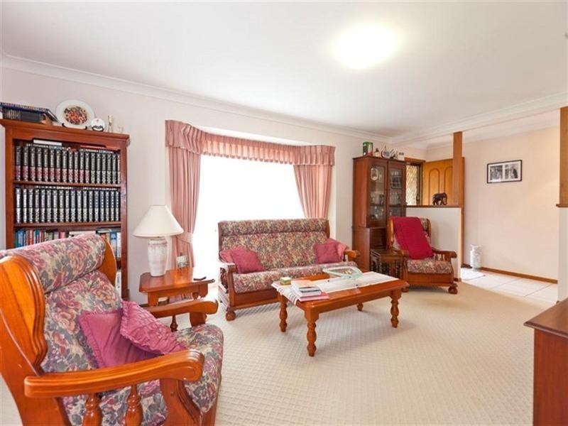 16 Drake Street, Wellington Point QLD 4160