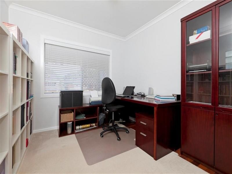 12 Estelle Street, Birkdale QLD 4159