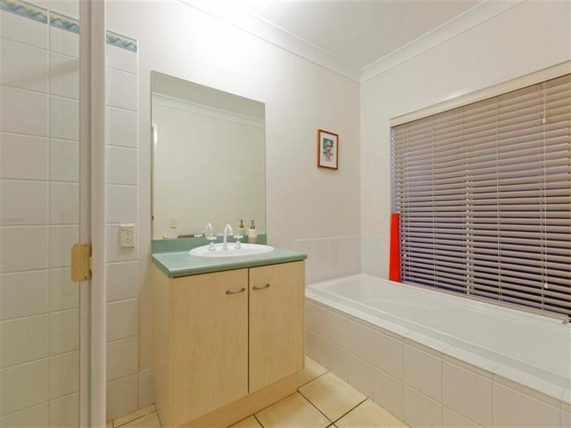 16 Greenwich Court, Alexandra Hills QLD 4161