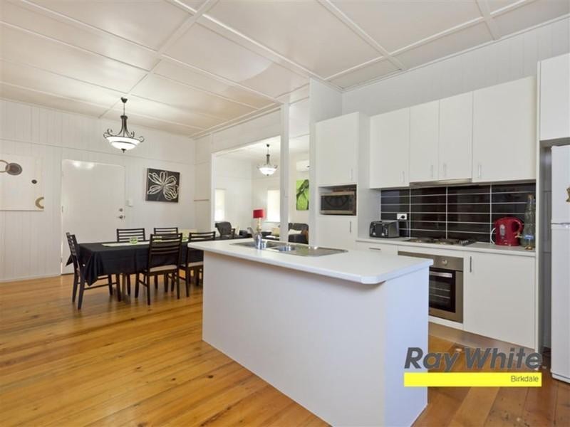 134 Main Street, Redland Bay QLD 4165