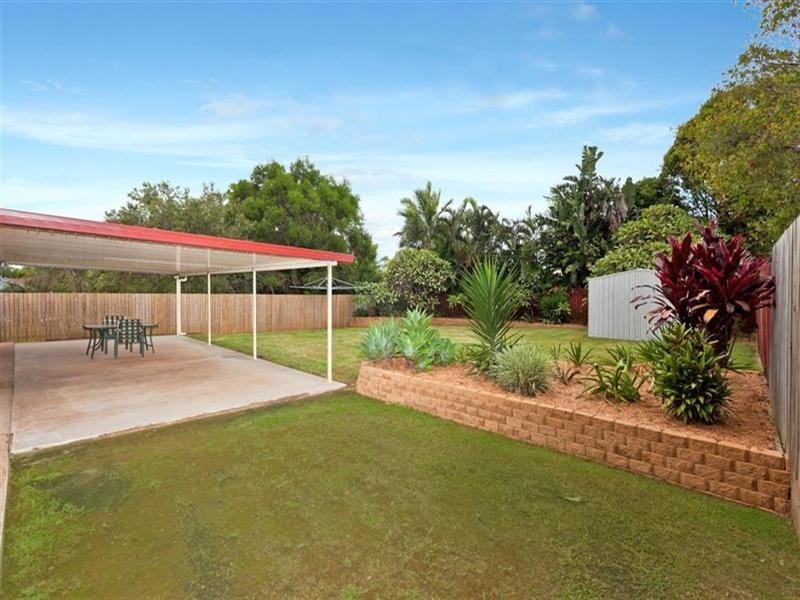 125 Sycamore Parade, Victoria Point QLD 4165