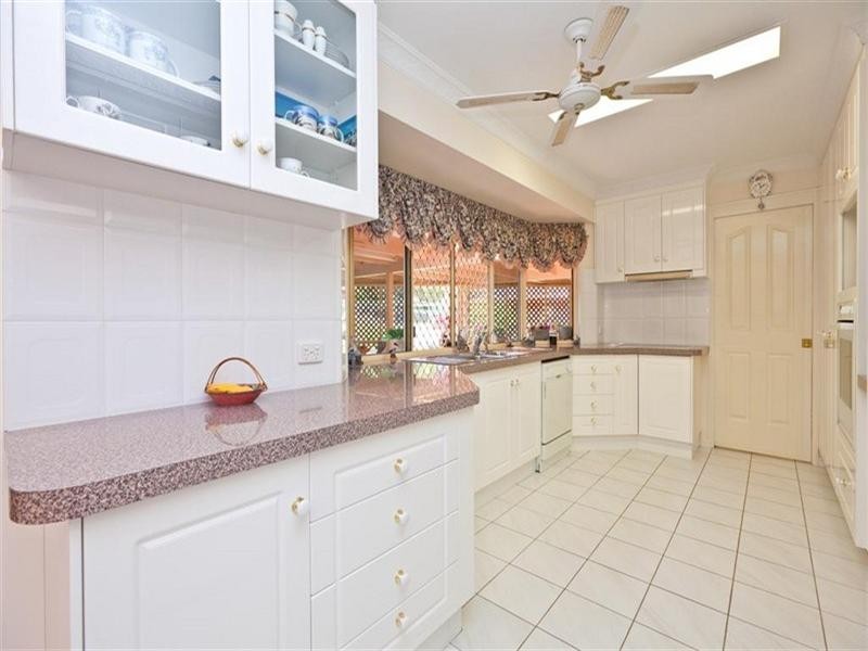 56 Long Street, Cleveland QLD 4163