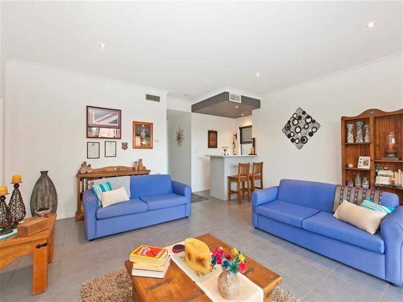 133 Passage Street, Cleveland QLD 4163