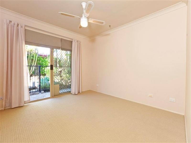 20 Pinelands Circuit, Redland Bay QLD 4165