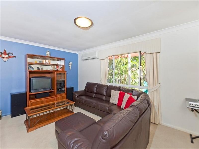 21 Makaha Drive, Birkdale QLD 4159