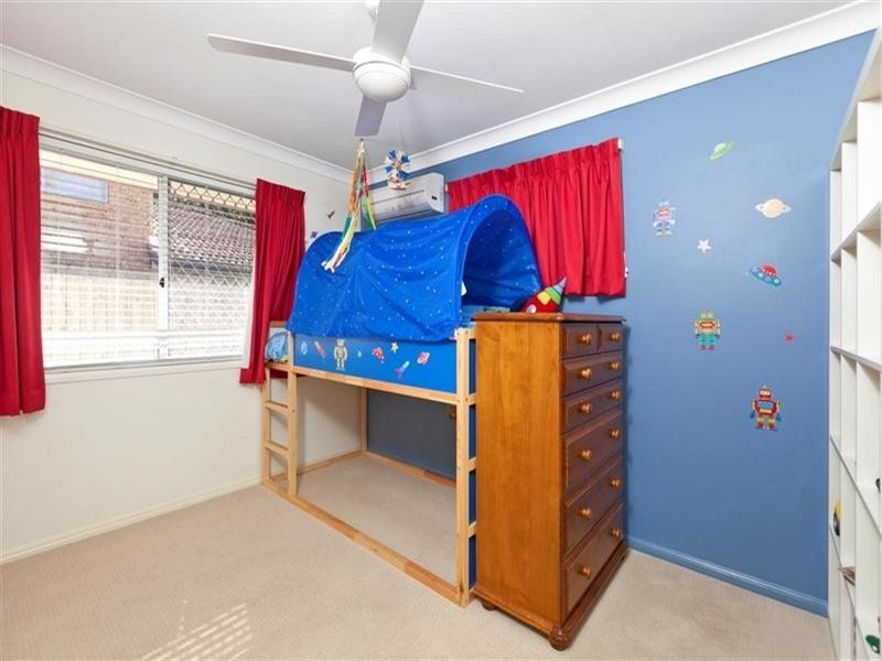 21 Makaha Drive, Birkdale QLD 4159