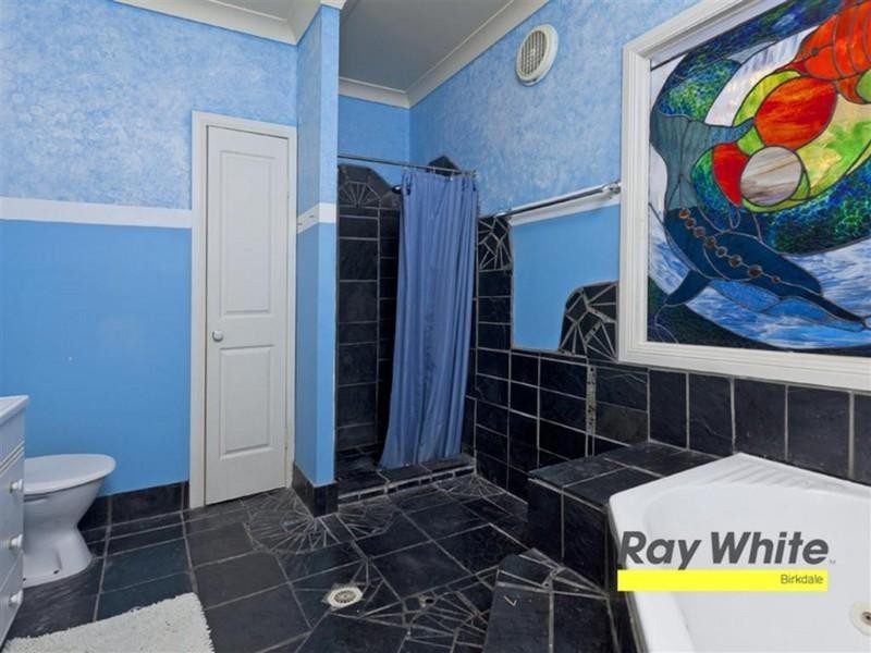 9 Alma Street, Thorneside QLD 4158