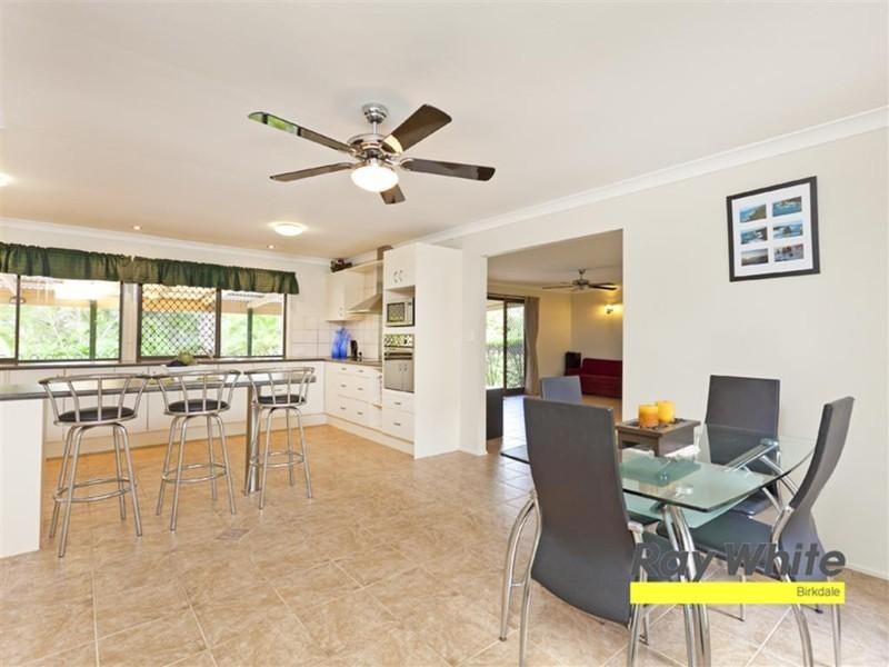 11 St James Road, Birkdale QLD 4159