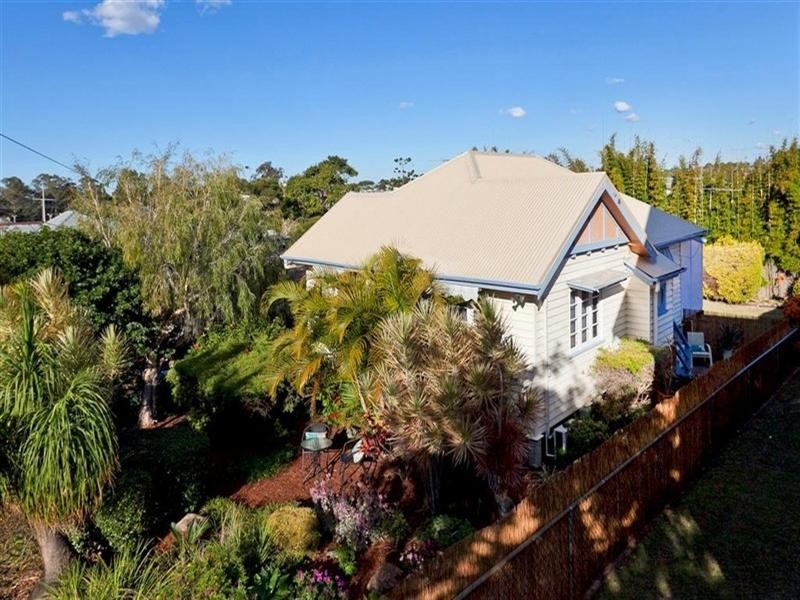 30 Carnation Street, Wynnum QLD 4178