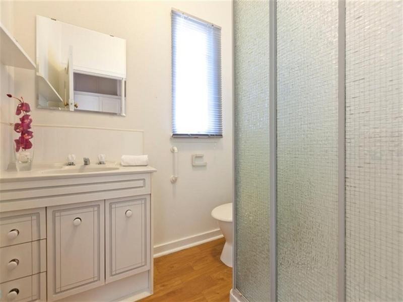 30 Carnation Street, Wynnum QLD 4178