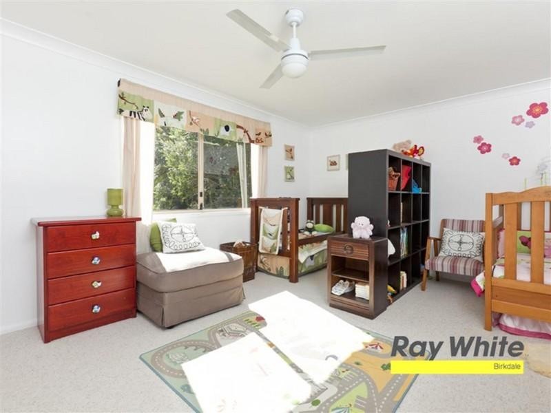 32 Muriel Street, Redland Bay QLD 4165