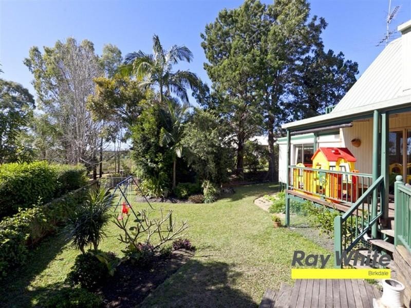 32 Muriel Street, Redland Bay QLD 4165