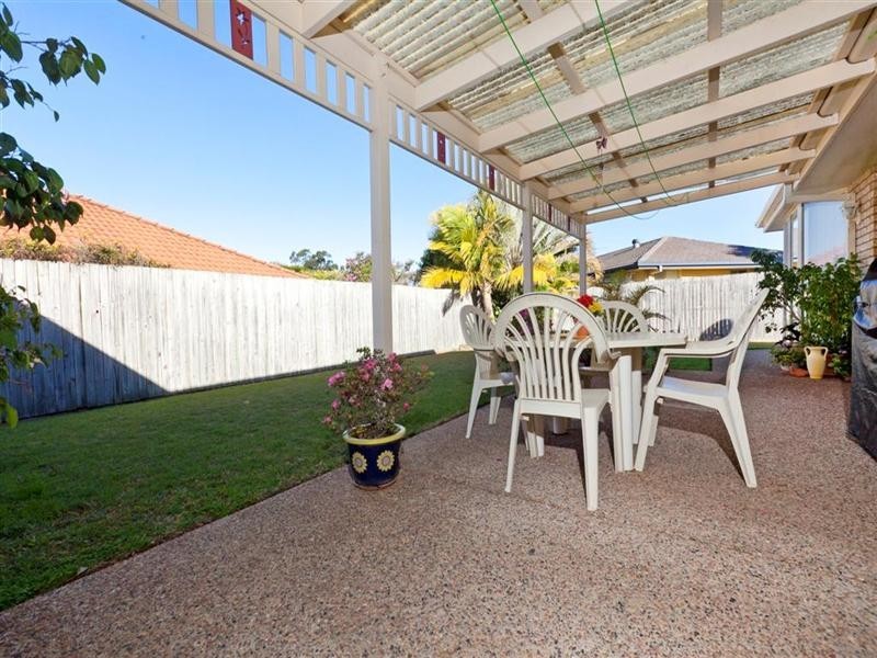 12 Victory Place, Birkdale QLD 4159