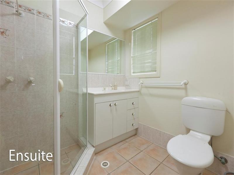 12 Victory Place, Birkdale QLD 4159