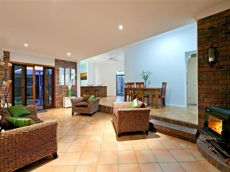 23 Beatty Road, Thorneside QLD 4158