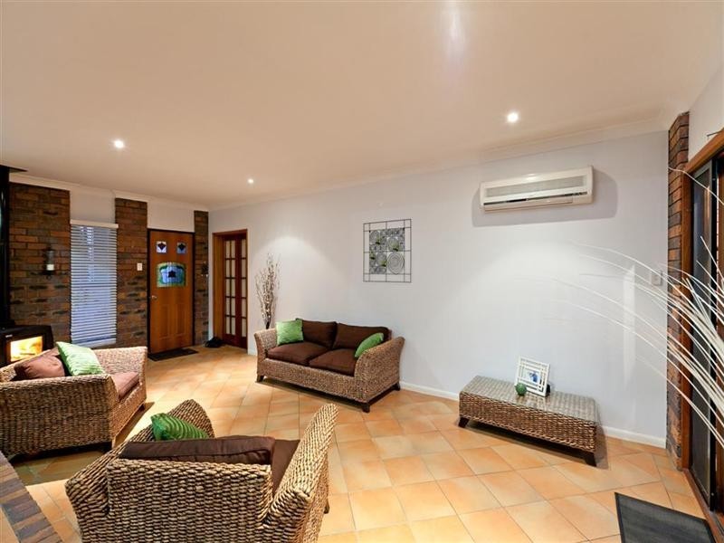 23 Beatty Road, Thorneside QLD 4158