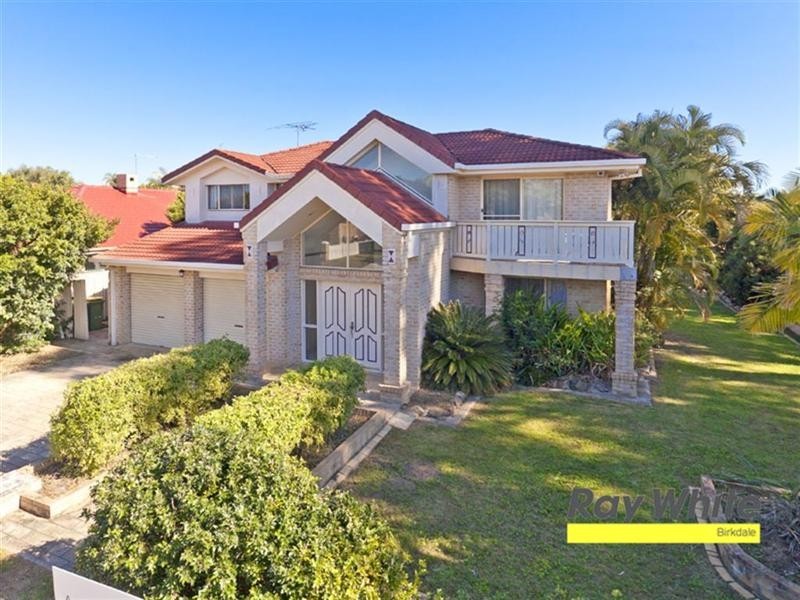 2 Galley Way, Birkdale QLD 4159