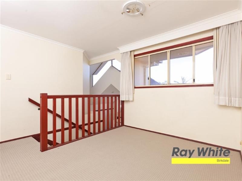 2 Galley Way, Birkdale QLD 4159