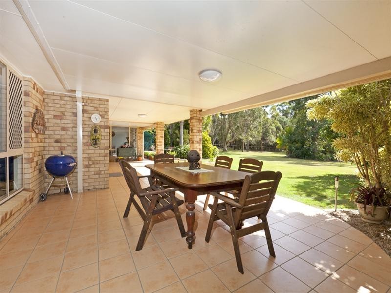 15 Melaleuca Drive, Capalaba QLD 4157