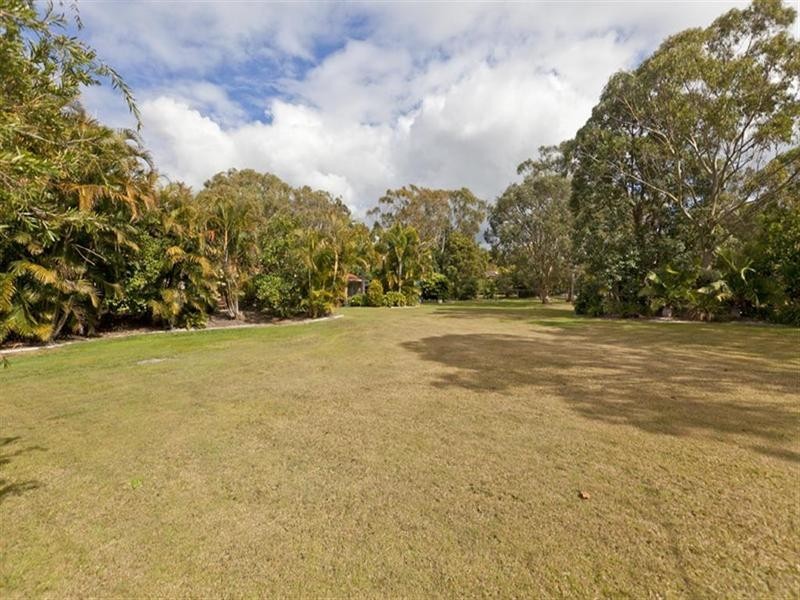 15 Melaleuca Drive, Capalaba QLD 4157