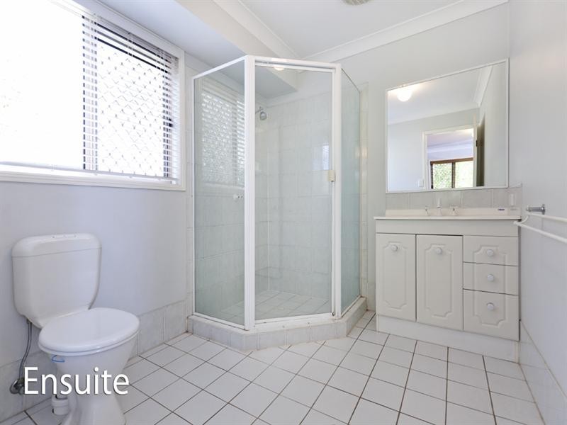 15 Melaleuca Drive, Capalaba QLD 4157